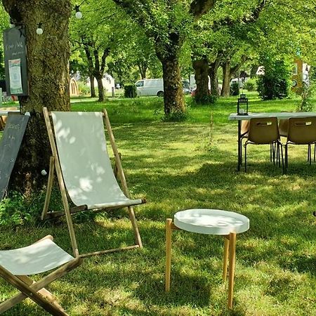 Cabane 2/3 Pers Au Camping Les Patis Nazelles-Negron 외부 사진